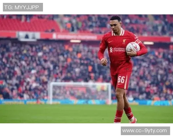 阿诺德在安菲尔德遭恶意对待的背后真相与公正呼声